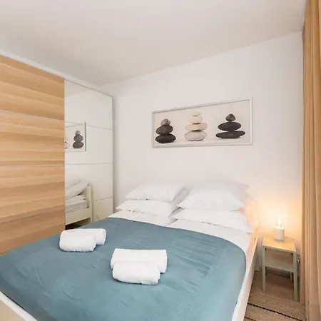 Submarine Surfingbird Apartamento Dźwirzyno