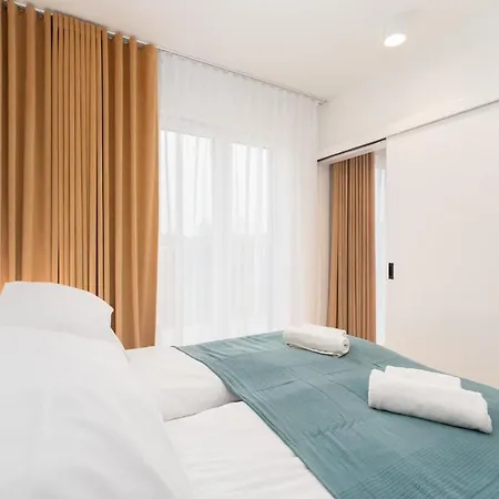 Apartamento Submarine Surfingbird *