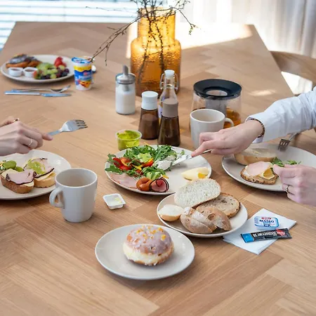 Submarine Surfingbird Apartamento