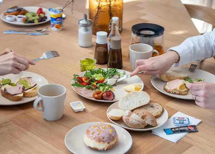 Submarine Surfingbird アパート